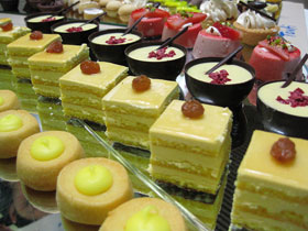 surtido pasteles