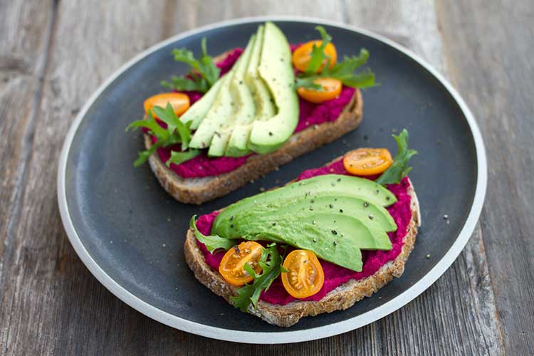 Tostadas Avocado